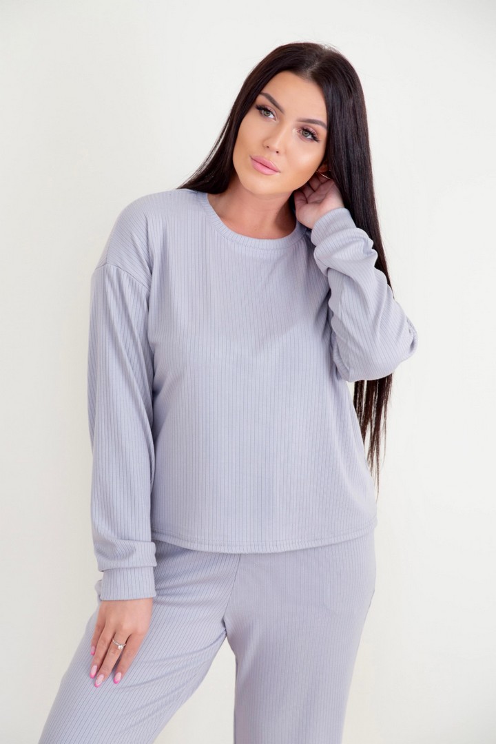 Фото товара 21546, женский серый костюм лапша