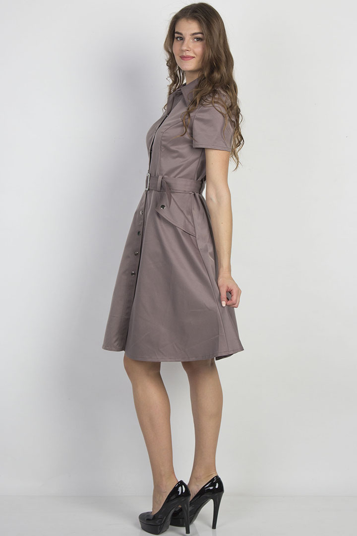 Фото товара 19413, светло-коричневое платье на пуговицах